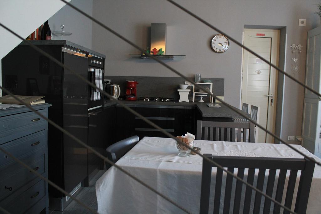 Bed & Breakfast Cascina Beatrice Rodello Ngoại thất bức ảnh