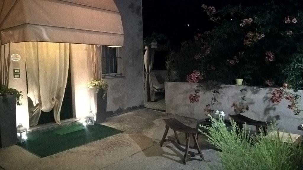 Bed & Breakfast Cascina Beatrice Rodello Ngoại thất bức ảnh